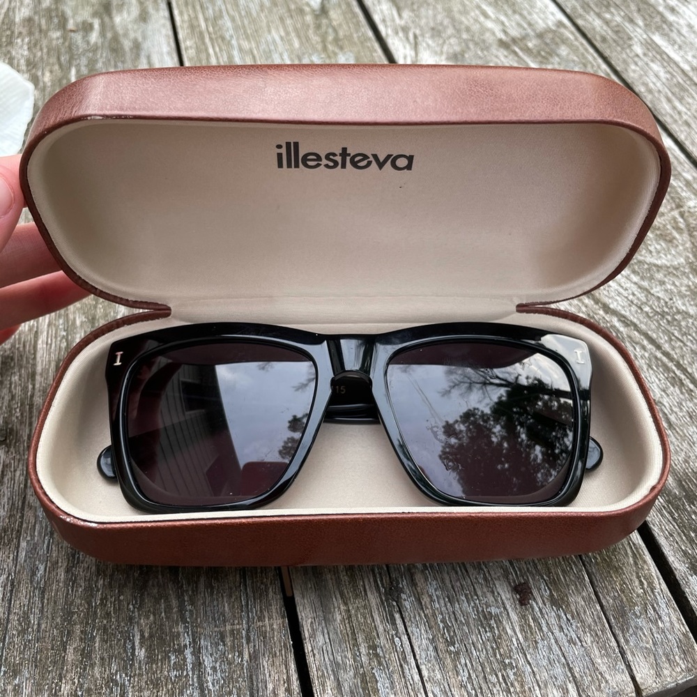 Illesteva Los Feliz Sunglasses